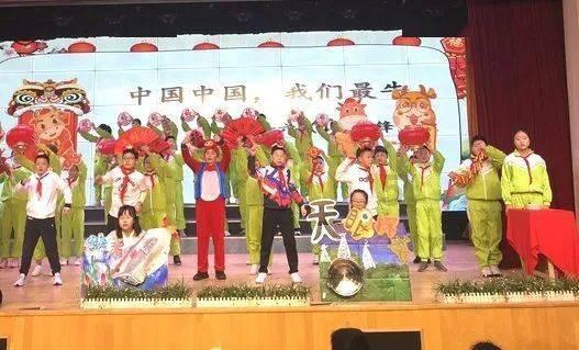 两会观察 | 谁在“代表通道”站C位？是“民心”